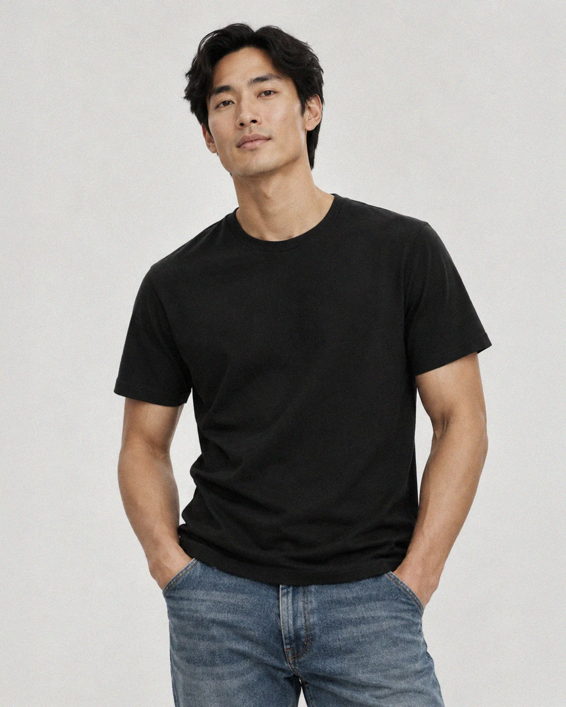 Cotton Relaxed, front-facing model view