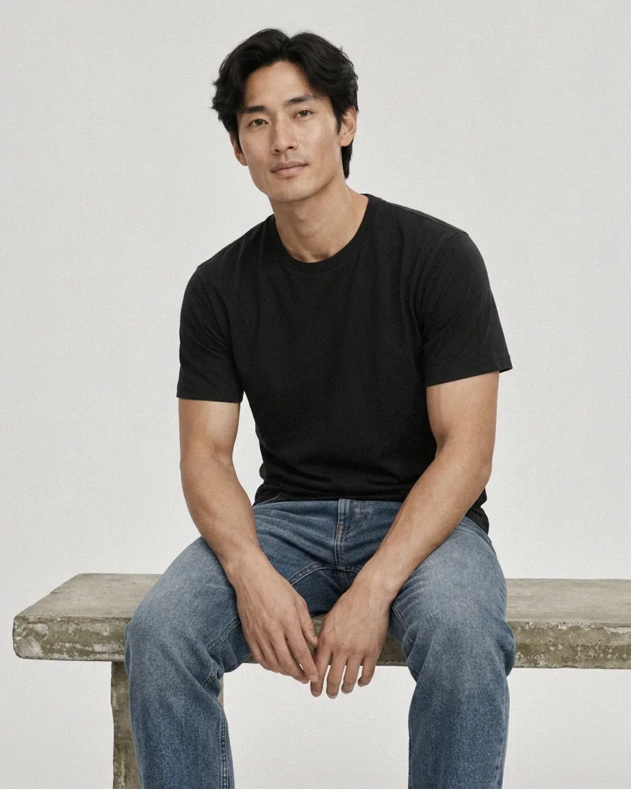 Men's Cotton Relaxed, seated fit on model in the original shoot color